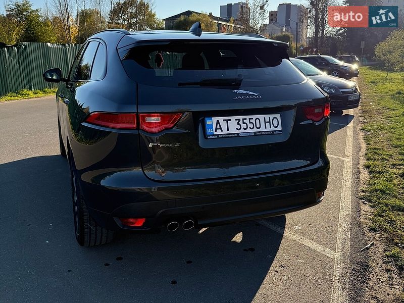 Позашляховик / Кросовер Jaguar F-Pace 2016 в Івано-Франківську