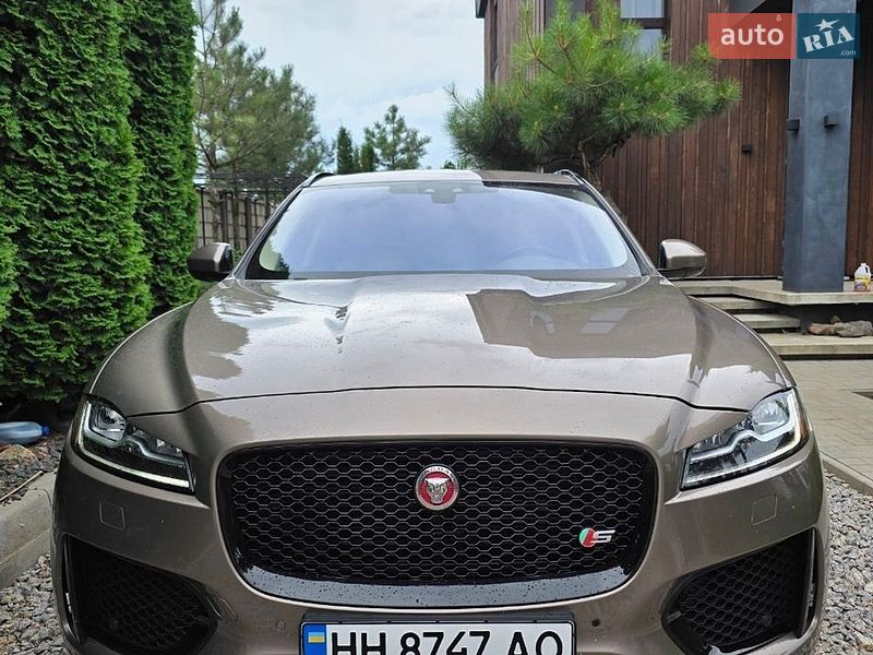 Внедорожник / Кроссовер Jaguar F-Pace 2016 в Одессе