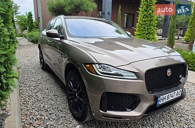 Внедорожник / Кроссовер Jaguar F-Pace 2016 в Одессе