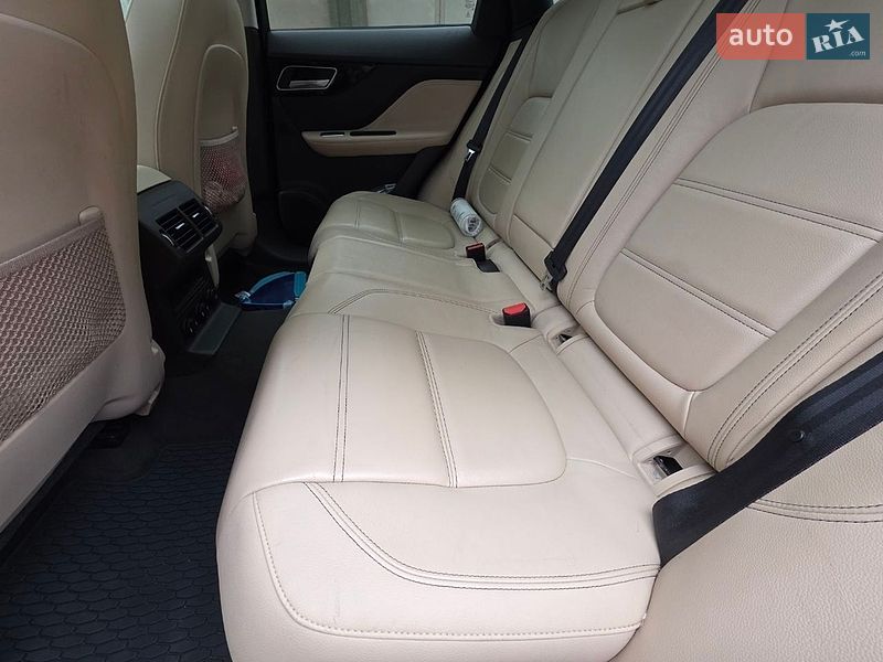 Внедорожник / Кроссовер Jaguar F-Pace 2016 в Одессе