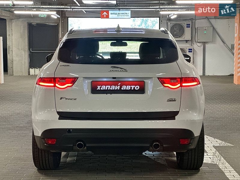 Внедорожник / Кроссовер Jaguar F-Pace 2017 в Киеве фото 7 Внедорожник / Кроссовер Jaguar F-Pace 2017 в Киеве