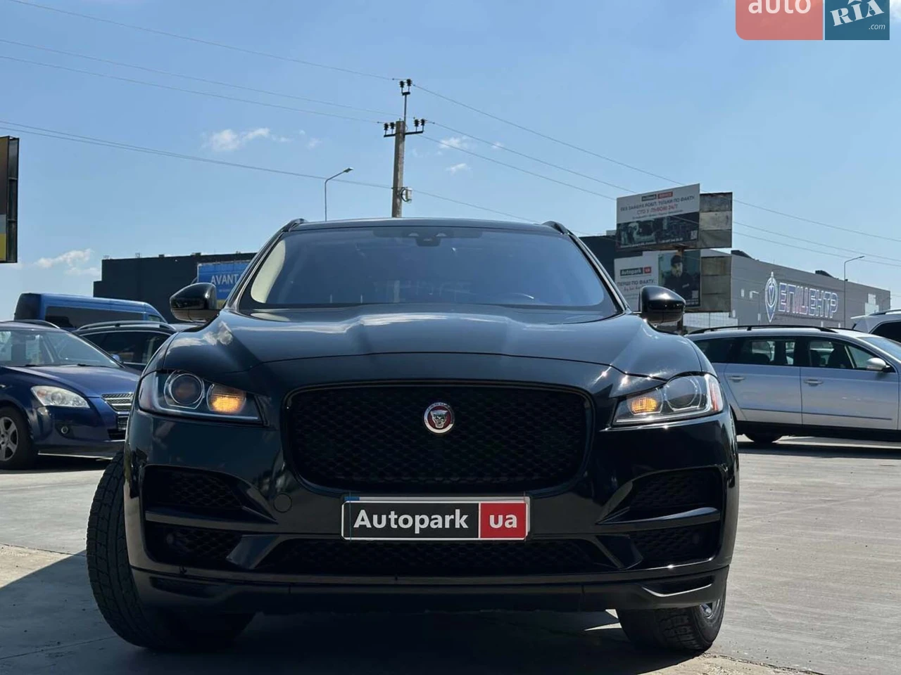 2016 Jaguar F-Pace - мініатюра 2