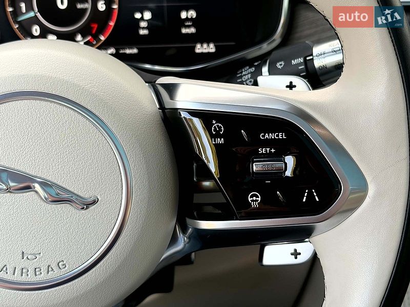 Внедорожник / Кроссовер Jaguar F-Pace 2021 в Киеве фото 34 Внедорожник / Кроссовер Jaguar F-Pace 2021 в Киеве