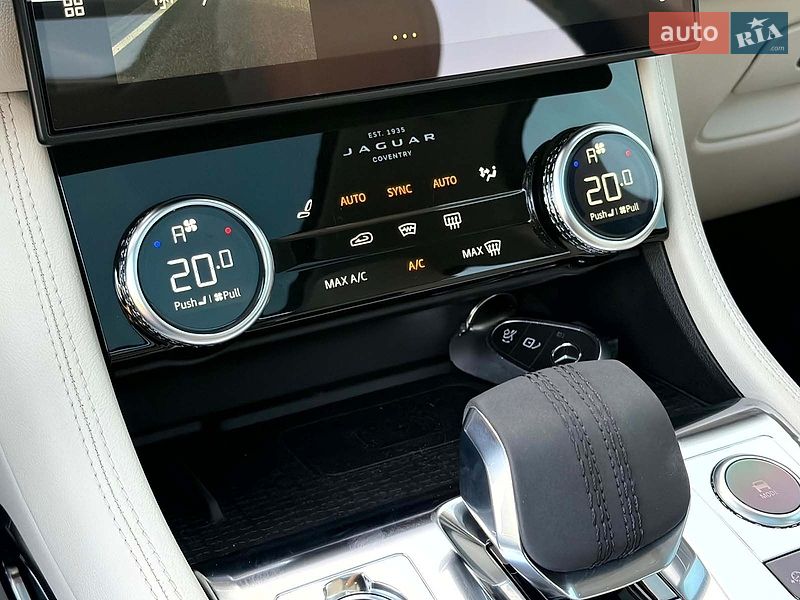 Внедорожник / Кроссовер Jaguar F-Pace 2021 в Киеве фото 38 Внедорожник / Кроссовер Jaguar F-Pace 2021 в Киеве