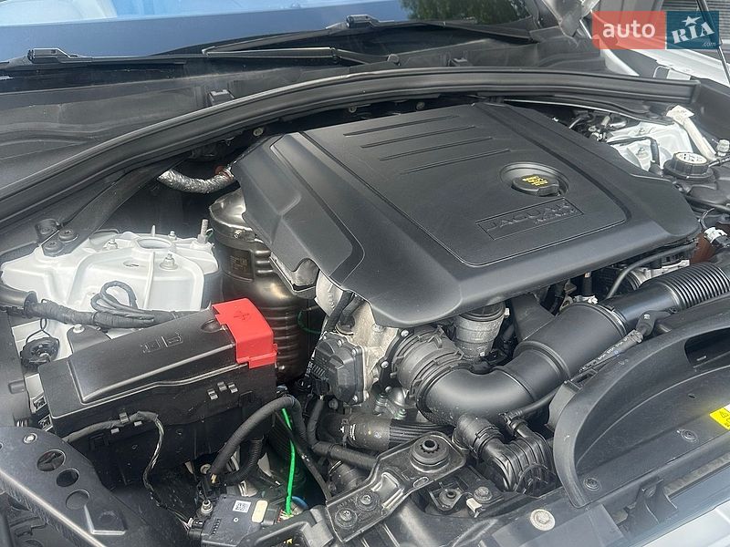 Позашляховик / Кросовер Jaguar F-Pace 2017 в Вінниці фото 17 Позашляховик / Кросовер Jaguar F-Pace 2017 в Вінниці