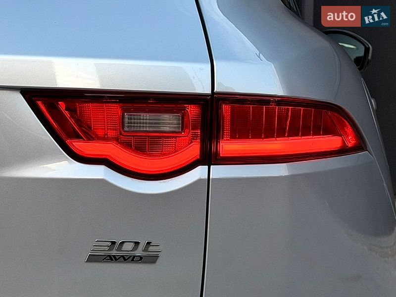 Внедорожник / Кроссовер Jaguar F-Pace 2017 в Киеве фото 28 Внедорожник / Кроссовер Jaguar F-Pace 2017 в Киеве