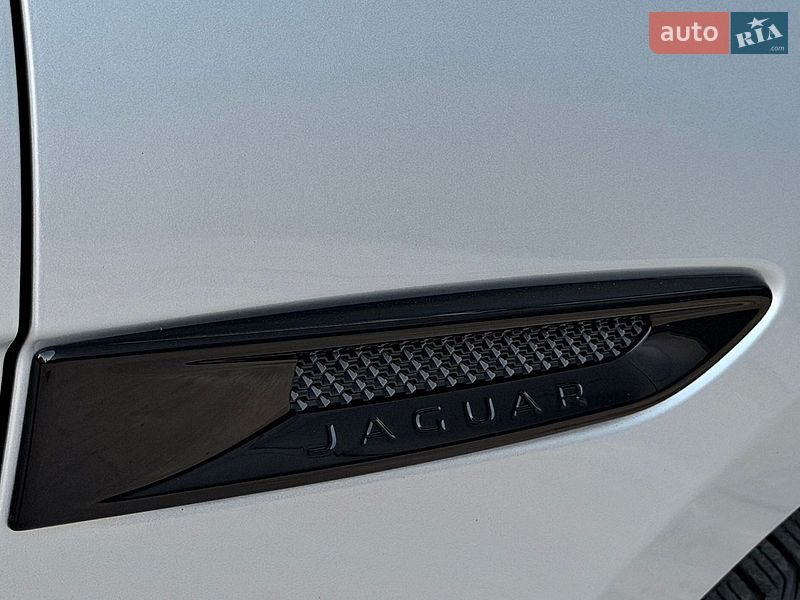 Внедорожник / Кроссовер Jaguar F-Pace 2017 в Киеве фото 30 Внедорожник / Кроссовер Jaguar F-Pace 2017 в Киеве