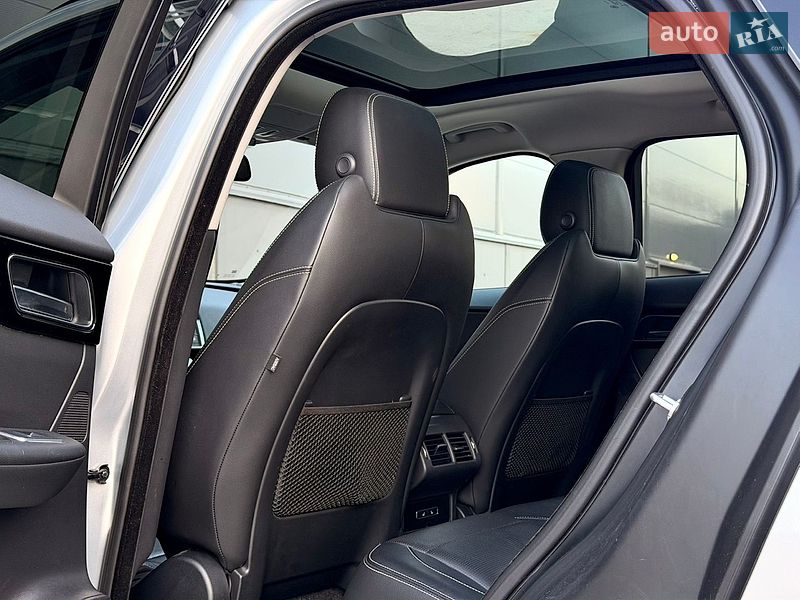 Внедорожник / Кроссовер Jaguar F-Pace 2017 в Киеве фото 41 Внедорожник / Кроссовер Jaguar F-Pace 2017 в Киеве