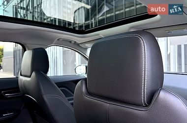 Внедорожник / Кроссовер Jaguar F-Pace 2017 в Киеве фото 52 Внедорожник / Кроссовер Jaguar F-Pace 2017 в Киеве