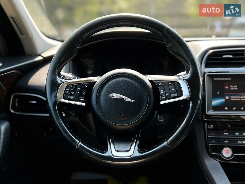 Внедорожник / Кроссовер Jaguar F-Pace 2017 в Львове