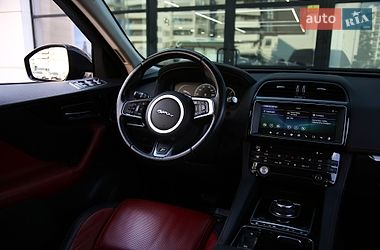 Внедорожник / Кроссовер Jaguar F-Pace 2017 в Харькове фото 11 Внедорожник / Кроссовер Jaguar F-Pace 2017 в Харькове