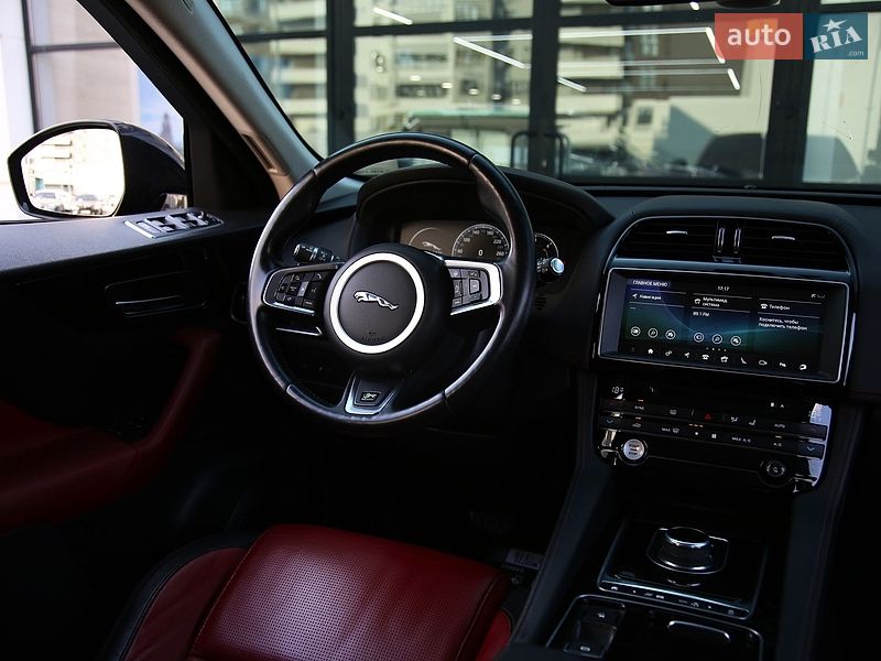 Внедорожник / Кроссовер Jaguar F-Pace 2017 в Харькове фото 11 Внедорожник / Кроссовер Jaguar F-Pace 2017 в Харькове