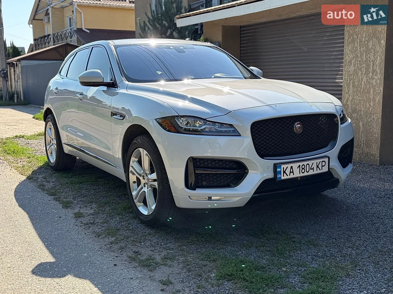 2017 Jaguar F-Pace - мініатюра 4