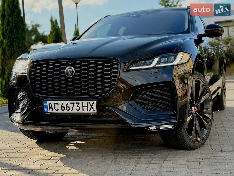 Jaguar F-Pace