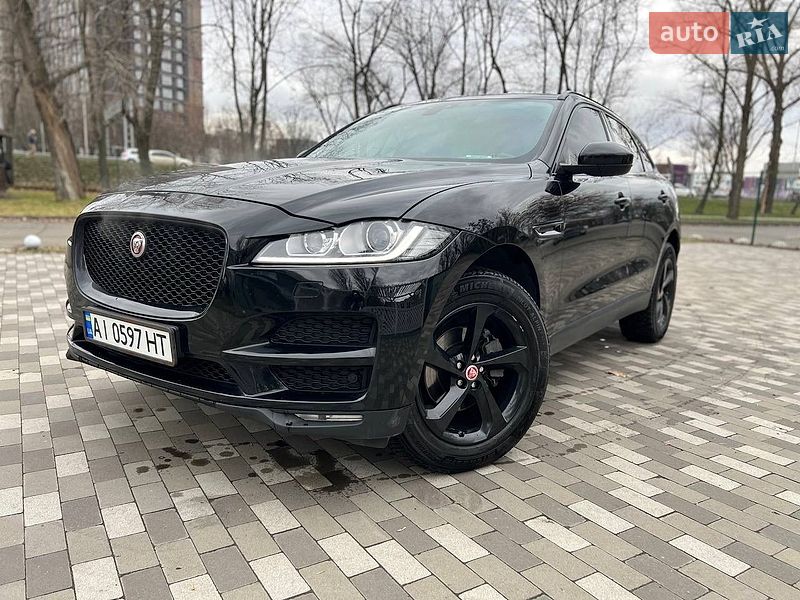 Jaguar F-Pace