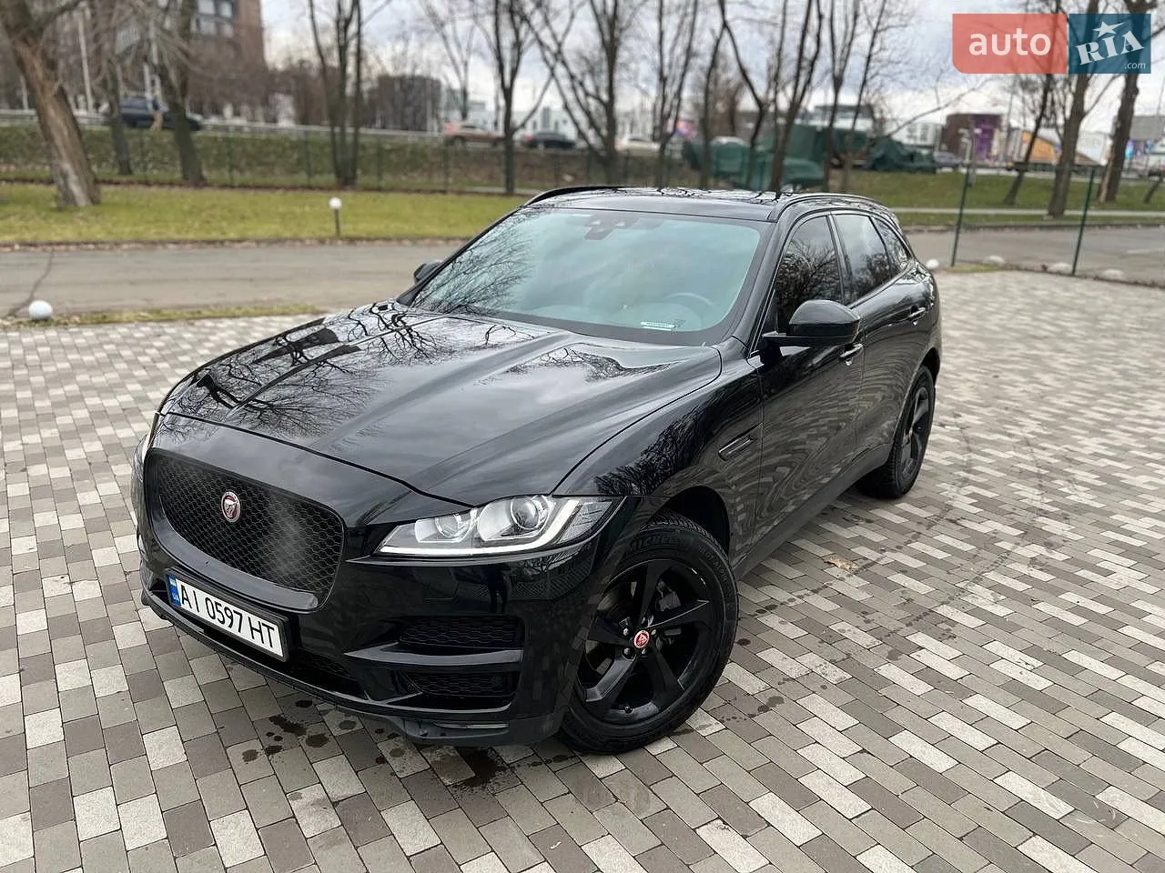 2019 Jaguar F-Pace - мініатюра 3