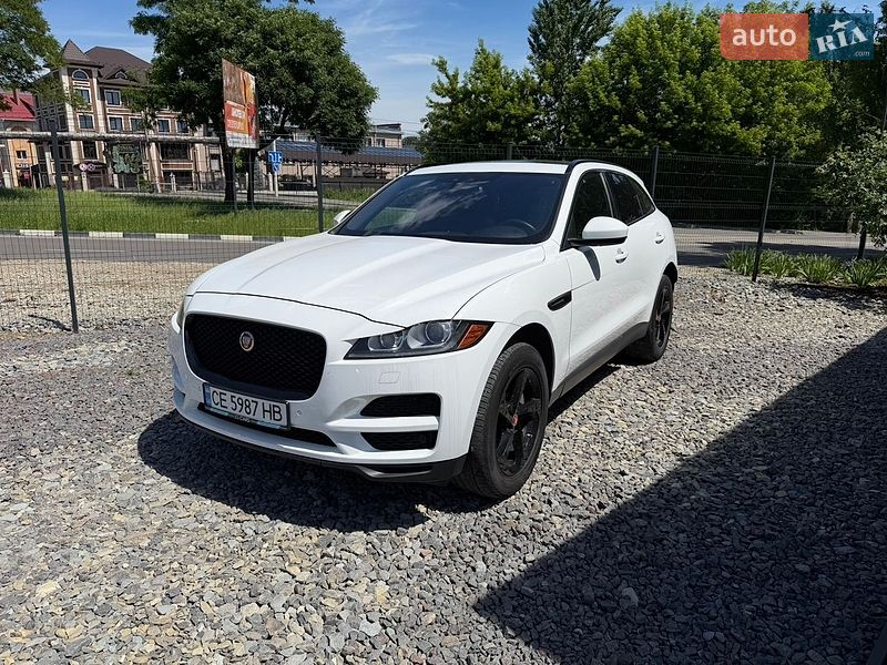 Внедорожник / Кроссовер Jaguar F-Pace 2017 в Черновцах