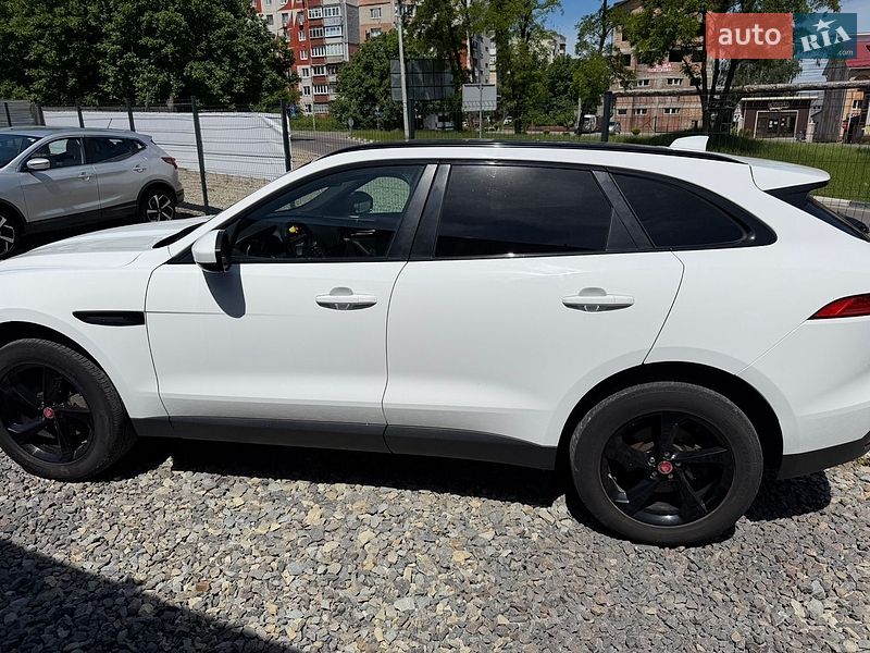 Внедорожник / Кроссовер Jaguar F-Pace 2017 в Черновцах