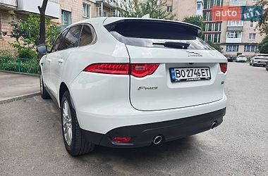Внедорожник / Кроссовер Jaguar F-Pace 2018 в Тернополе
