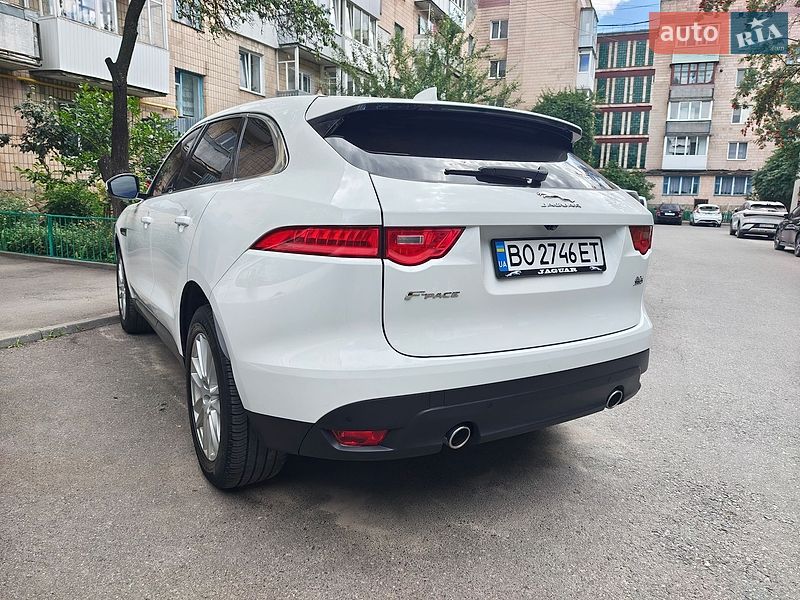 Внедорожник / Кроссовер Jaguar F-Pace 2018 в Тернополе