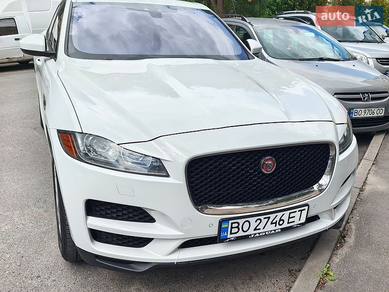 Внедорожник / Кроссовер Jaguar F-Pace 2018 в Тернополе