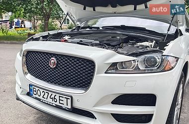 Внедорожник / Кроссовер Jaguar F-Pace 2018 в Тернополе