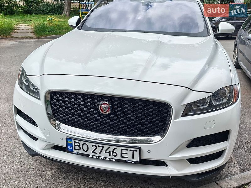 Внедорожник / Кроссовер Jaguar F-Pace 2018 в Тернополе