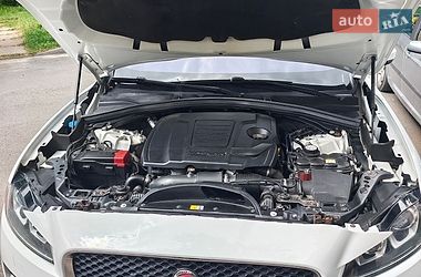 Внедорожник / Кроссовер Jaguar F-Pace 2018 в Тернополе