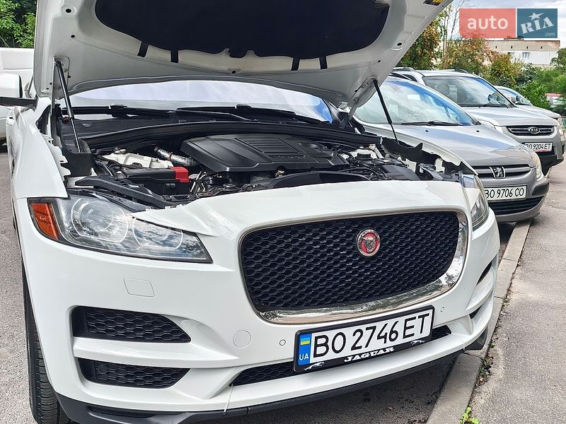 Внедорожник / Кроссовер Jaguar F-Pace 2018 в Тернополе