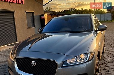 Jaguar F-Pace  2019