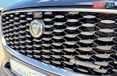 Позашляховик / Кросовер Jaguar F-Pace 2024 в Чернігові