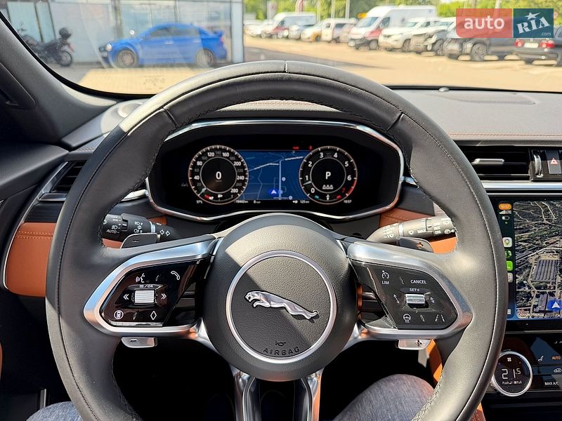 Позашляховик / Кросовер Jaguar F-Pace 2024 в Чернігові