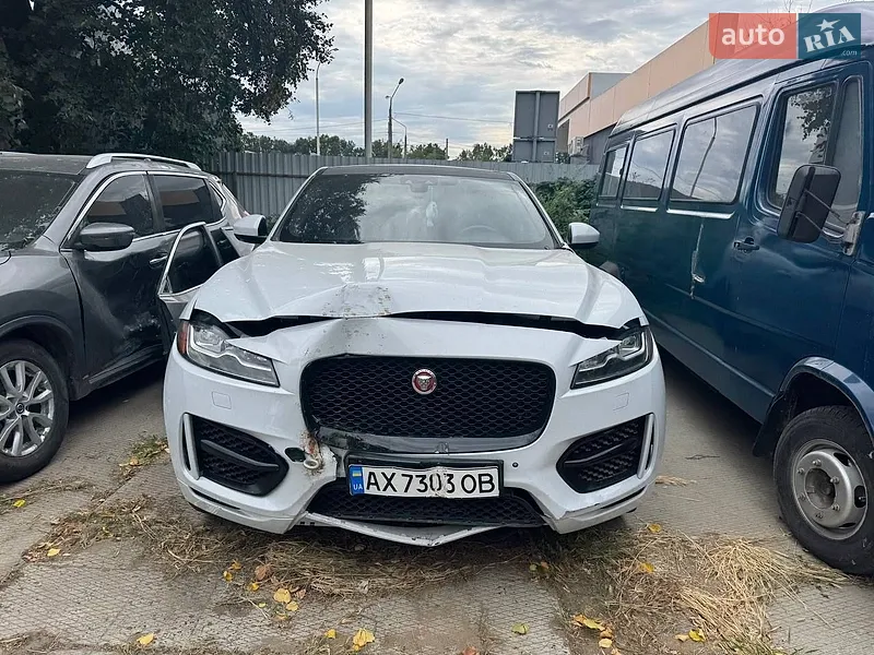 Jaguar F-Pace 2018