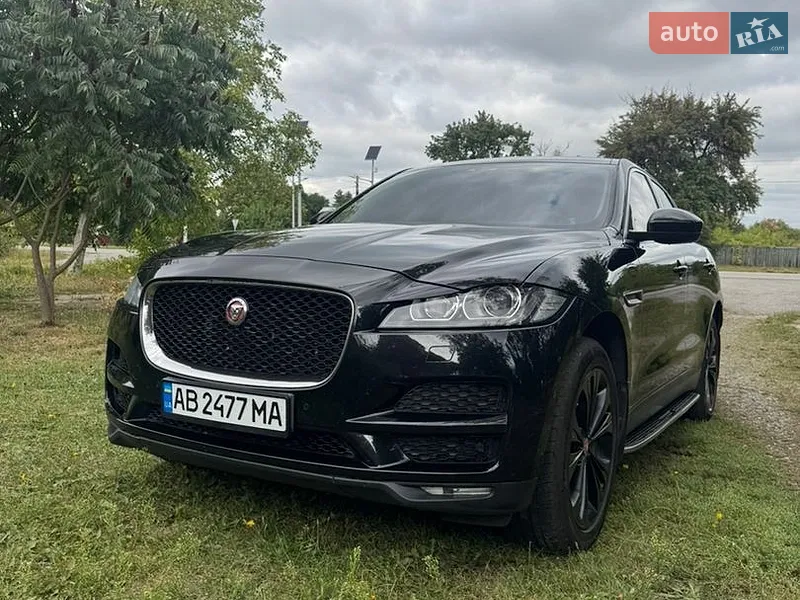 Jaguar F-Pace