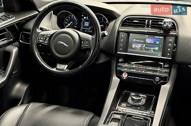 Внедорожник / Кроссовер Jaguar F-Pace 2018 в Харькове