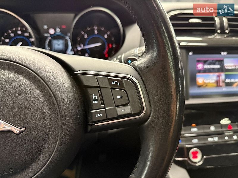 Внедорожник / Кроссовер Jaguar F-Pace 2018 в Харькове