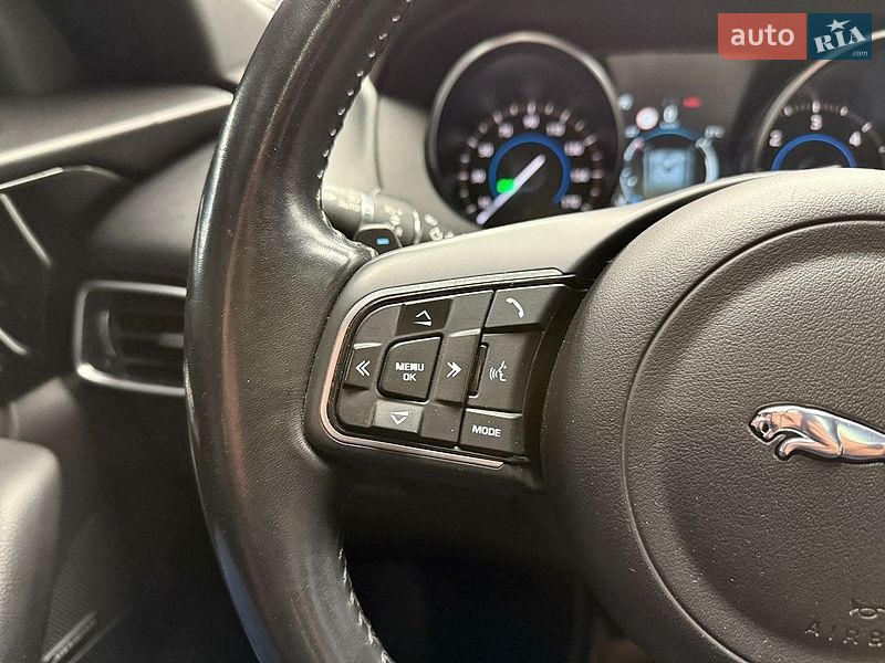 Внедорожник / Кроссовер Jaguar F-Pace 2018 в Харькове