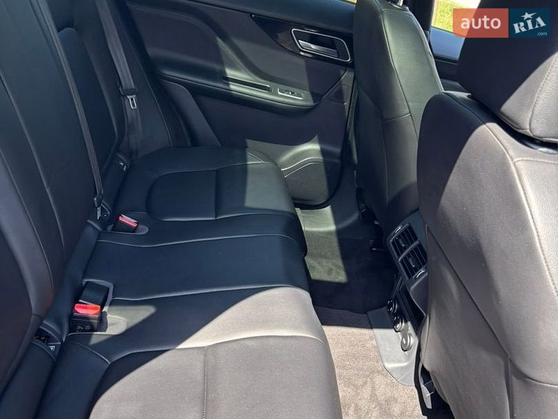 Внедорожник / Кроссовер Jaguar F-Pace 2018 в Киеве