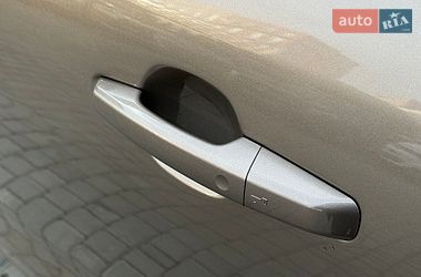 Позашляховик / Кросовер Jaguar F-Pace 2016 в Одесі фото 21 Позашляховик / Кросовер Jaguar F-Pace 2016 в Одесі