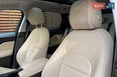 Позашляховик / Кросовер Jaguar F-Pace 2016 в Одесі фото 26 Позашляховик / Кросовер Jaguar F-Pace 2016 в Одесі
