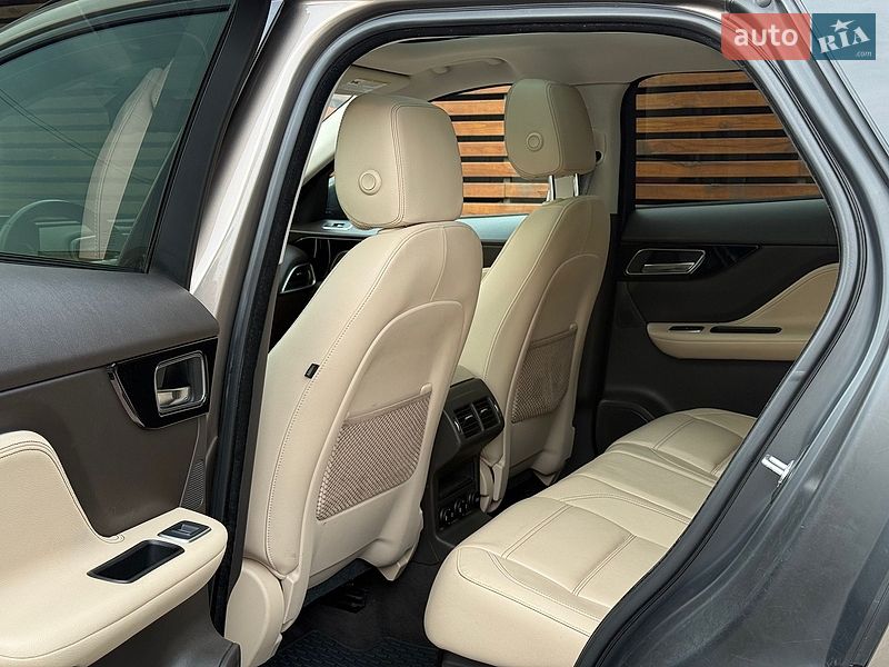 Позашляховик / Кросовер Jaguar F-Pace 2016 в Одесі фото 38 Позашляховик / Кросовер Jaguar F-Pace 2016 в Одесі