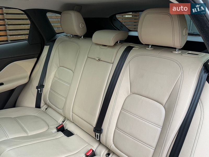 Позашляховик / Кросовер Jaguar F-Pace 2016 в Одесі фото 39 Позашляховик / Кросовер Jaguar F-Pace 2016 в Одесі