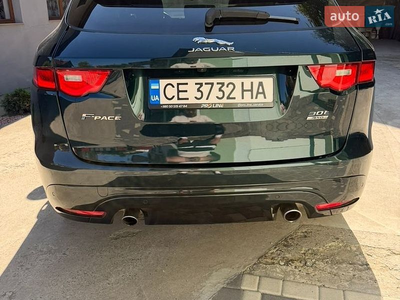 Позашляховик / Кросовер Jaguar F-Pace 2017 в Чернівцях