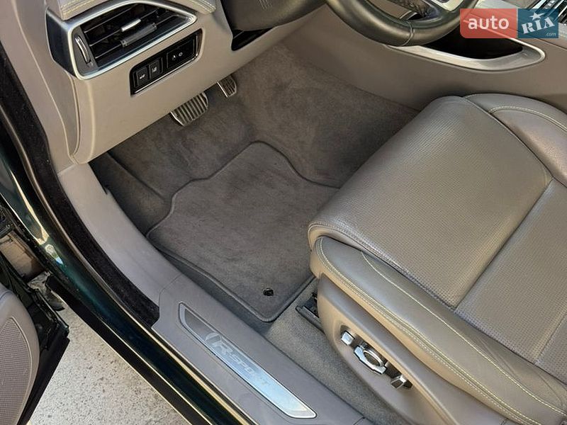 Позашляховик / Кросовер Jaguar F-Pace 2017 в Чернівцях