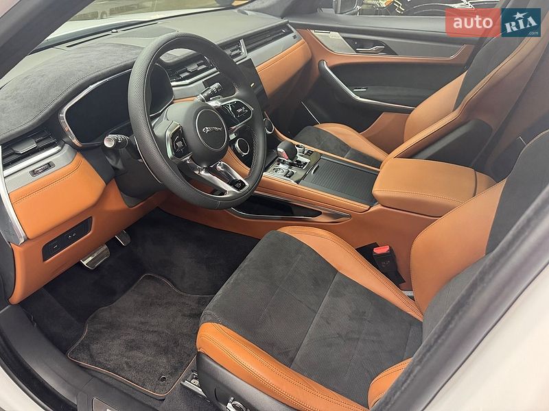 Позашляховик / Кросовер Jaguar F-Pace 2023 в Києві