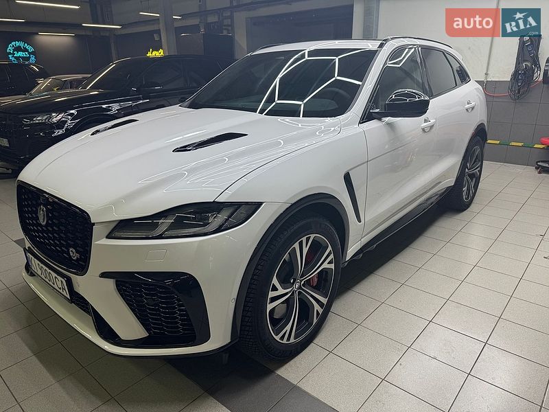 Позашляховик / Кросовер Jaguar F-Pace 2023 в Києві