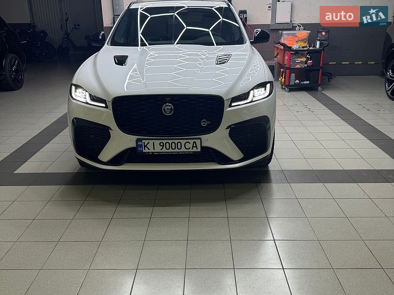 Позашляховик / Кросовер Jaguar F-Pace 2023 в Києві