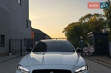 Jaguar F-Pace  2016