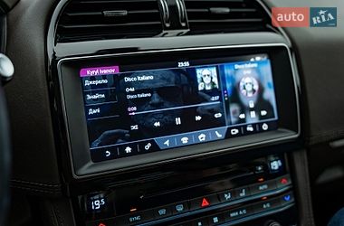Внедорожник / Кроссовер Jaguar F-Pace 2018 в Киеве