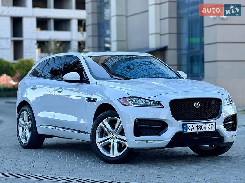 Jaguar F-Pace